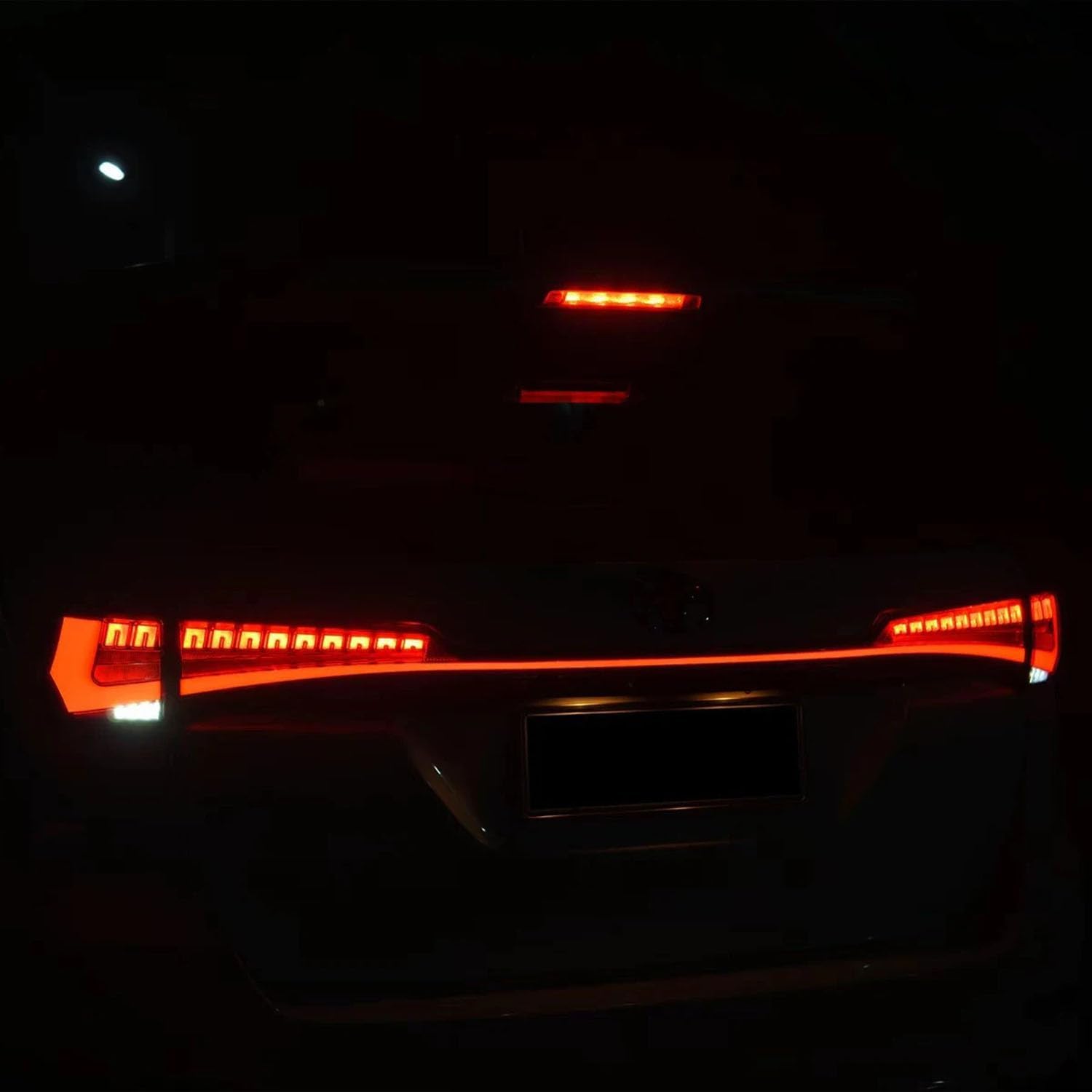 Car Rear Tail Light For Toyota Fortuner 2016 2017 2018 2019