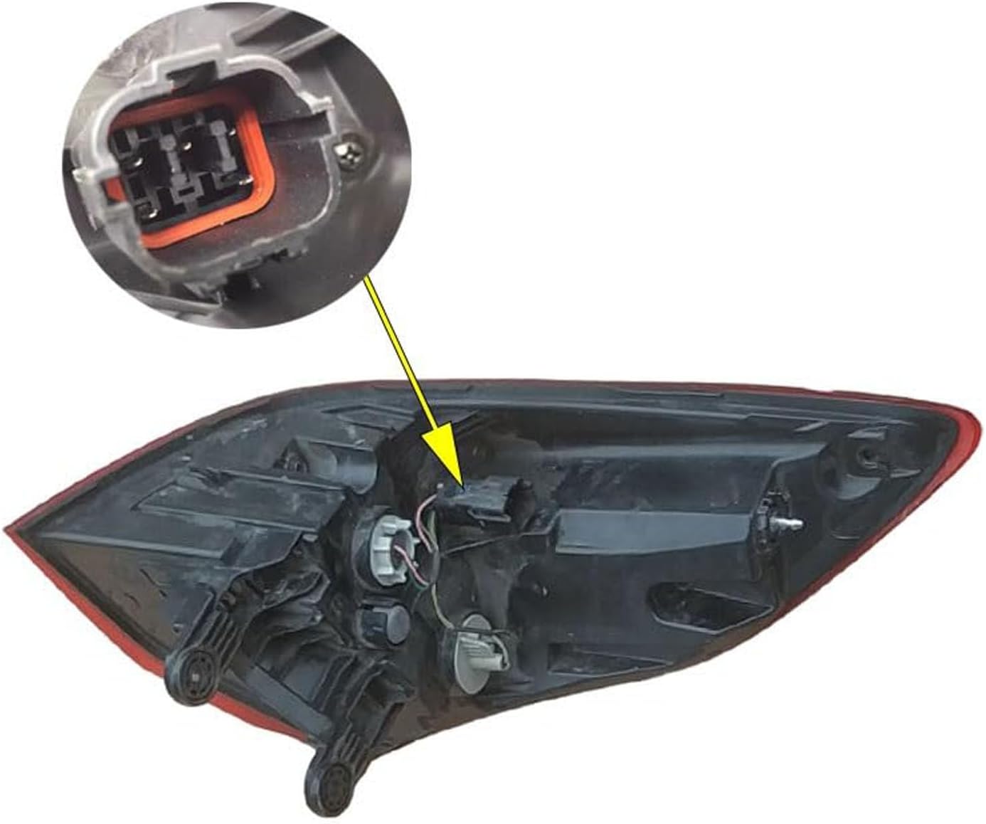 Car Rear Tail Light For Kia Rondo Carens 2013 2014 2015 2016