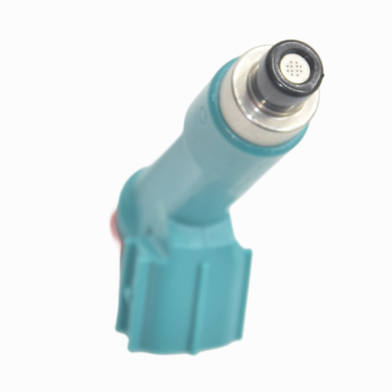 The fuel injector is suitable for Toyota (23250-28080)
