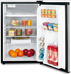 Compact refrigerator