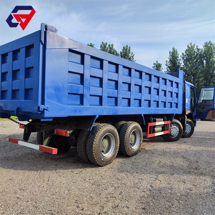 Howo 371 8x4 Camion à benne basculante