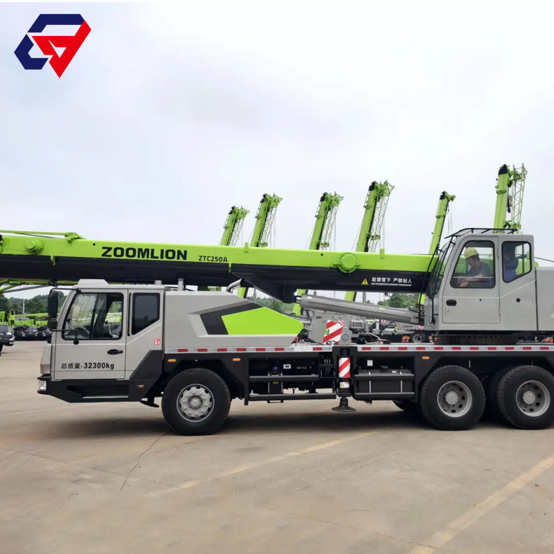 Zoomlion 25 Ton ZTC250A Grue sur camion lourd