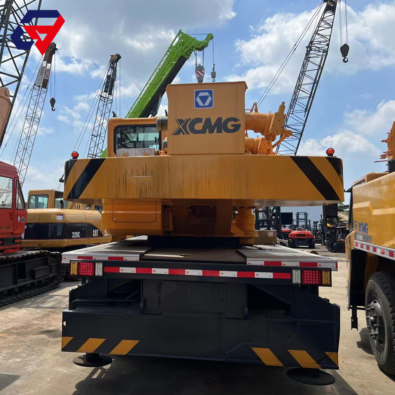 XCMG QY25K5 Grue sur camion de 25 tonnes