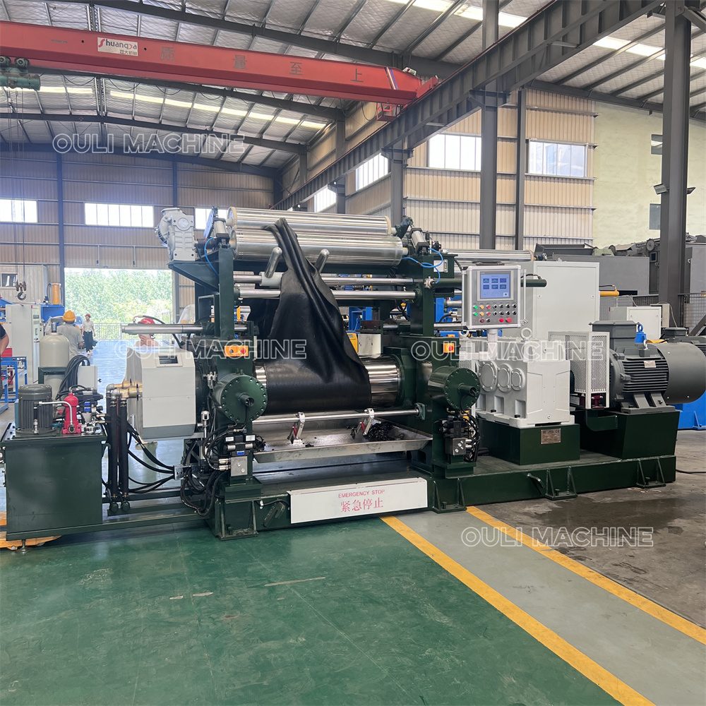 Hydraulic type rubber mixing mill