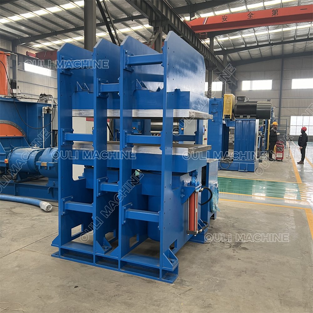 Frame structure vulcanizing press machine
