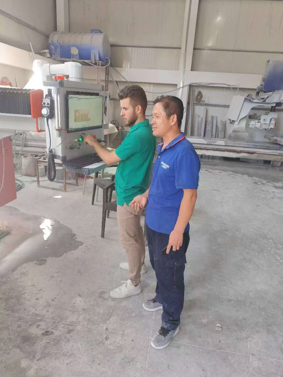 GANGER CNC provide after-service for installation and testing in European2.jpg