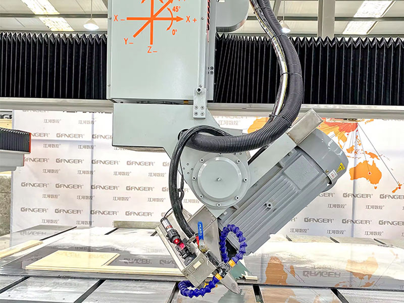 Machine de découpe à pont à 4 axes GQ-3220B