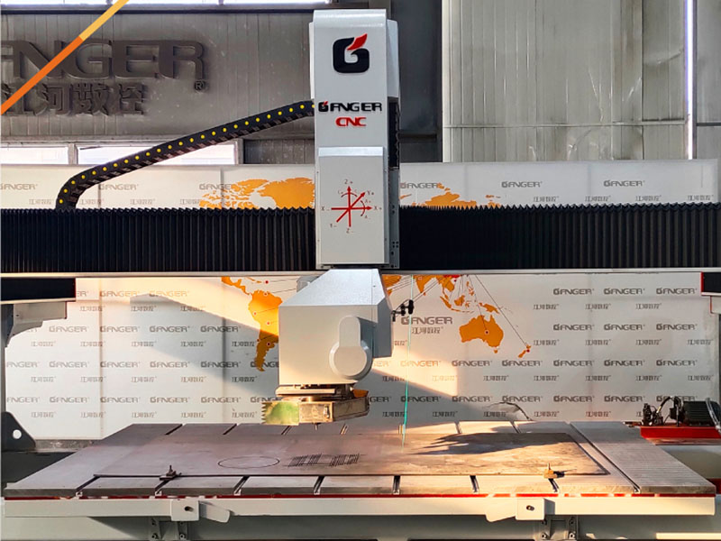 Machine de découpe à pont 5 axes GQ-3220D