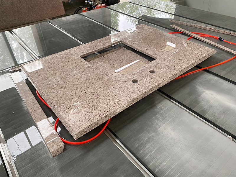 Machine de découpe à pont 5 axes GQ-3220D