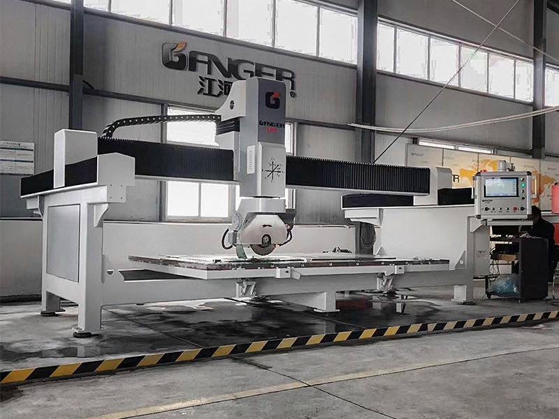 Machine de découpe à pont à 4 axes GQ-3220H