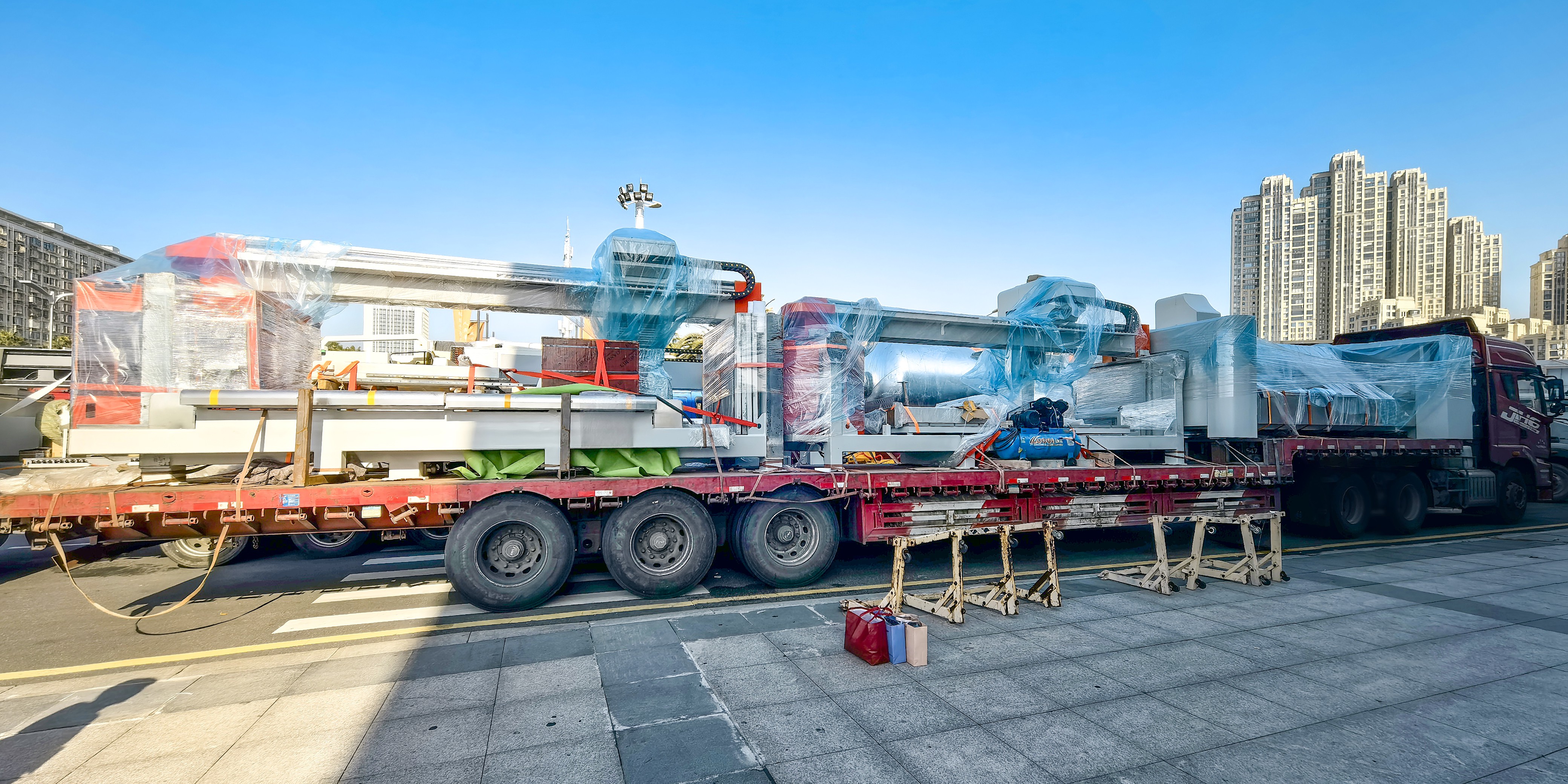 GANGER au salon Xiamen Stone Fair 2026 : les machines sont arrivées et prêtes pour l'installation du stand !