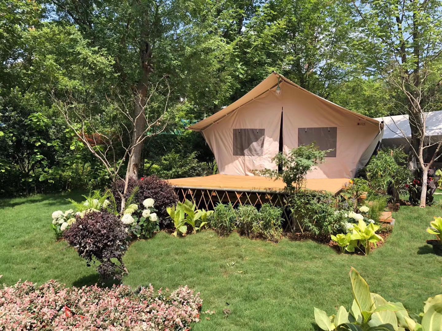 Scenic Area Tents
