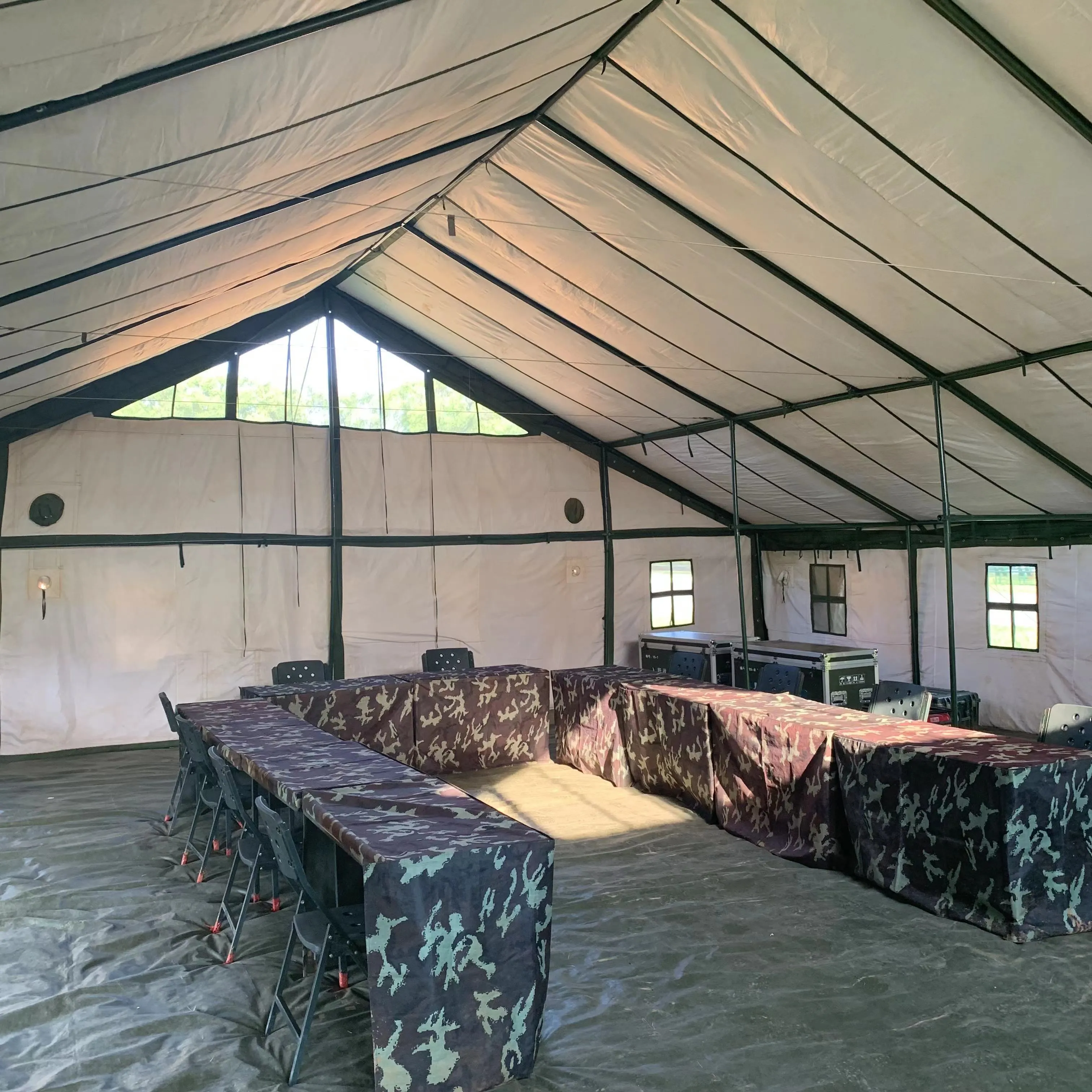 108-Square-Meter Large Tent