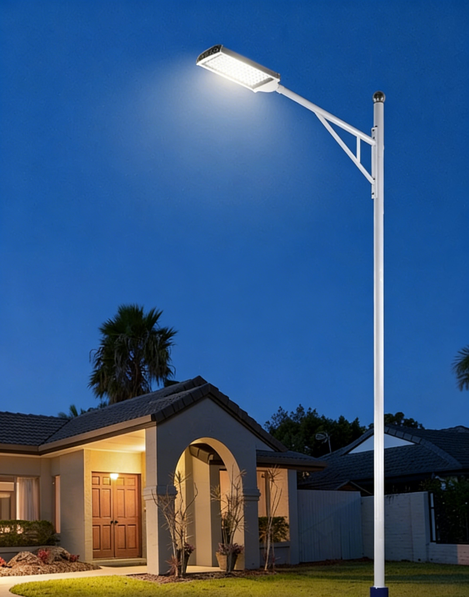 What are the benefits of choosing courtyard lights in residential areas?