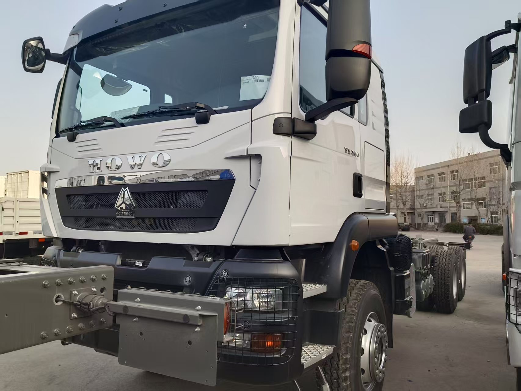 HOWO TX 6×4 Cargo Truck