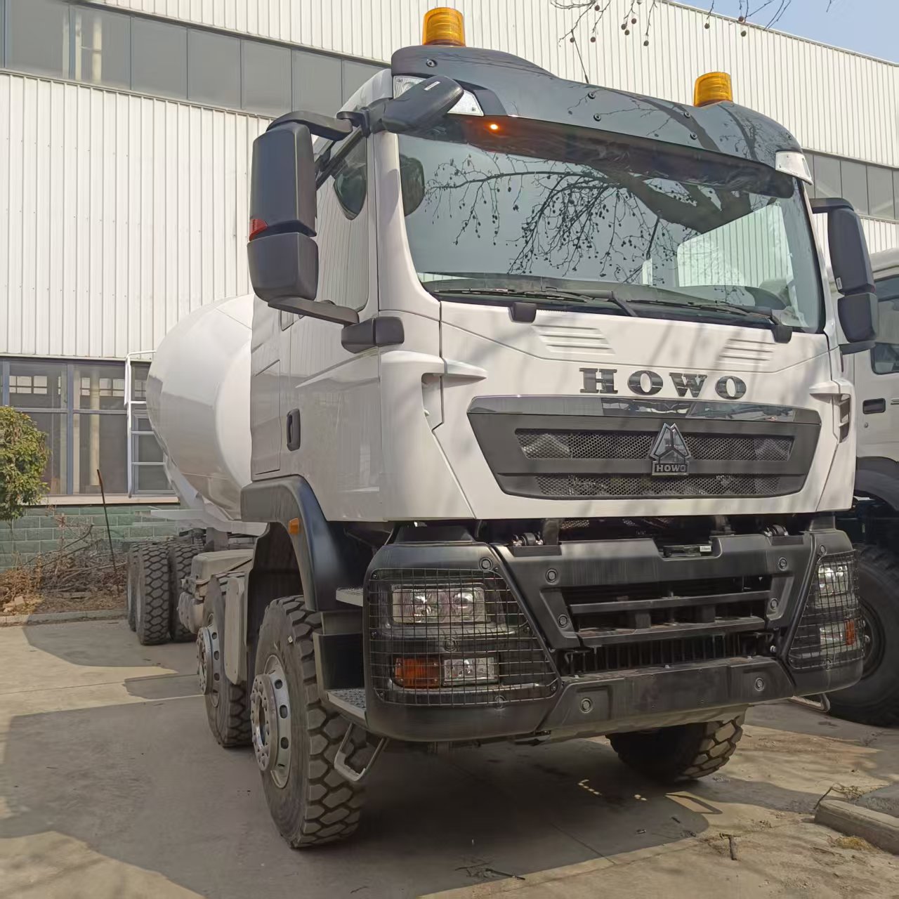 HOWO TX 8×4 Concrete Mixer Truck