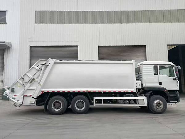 HOWO TX Garbage Collection Truck