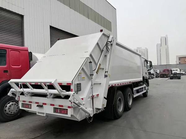 HOWO TX Compactor garbage truck
