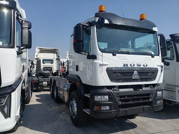 HOWO TX 6×4 Tractor Truck
