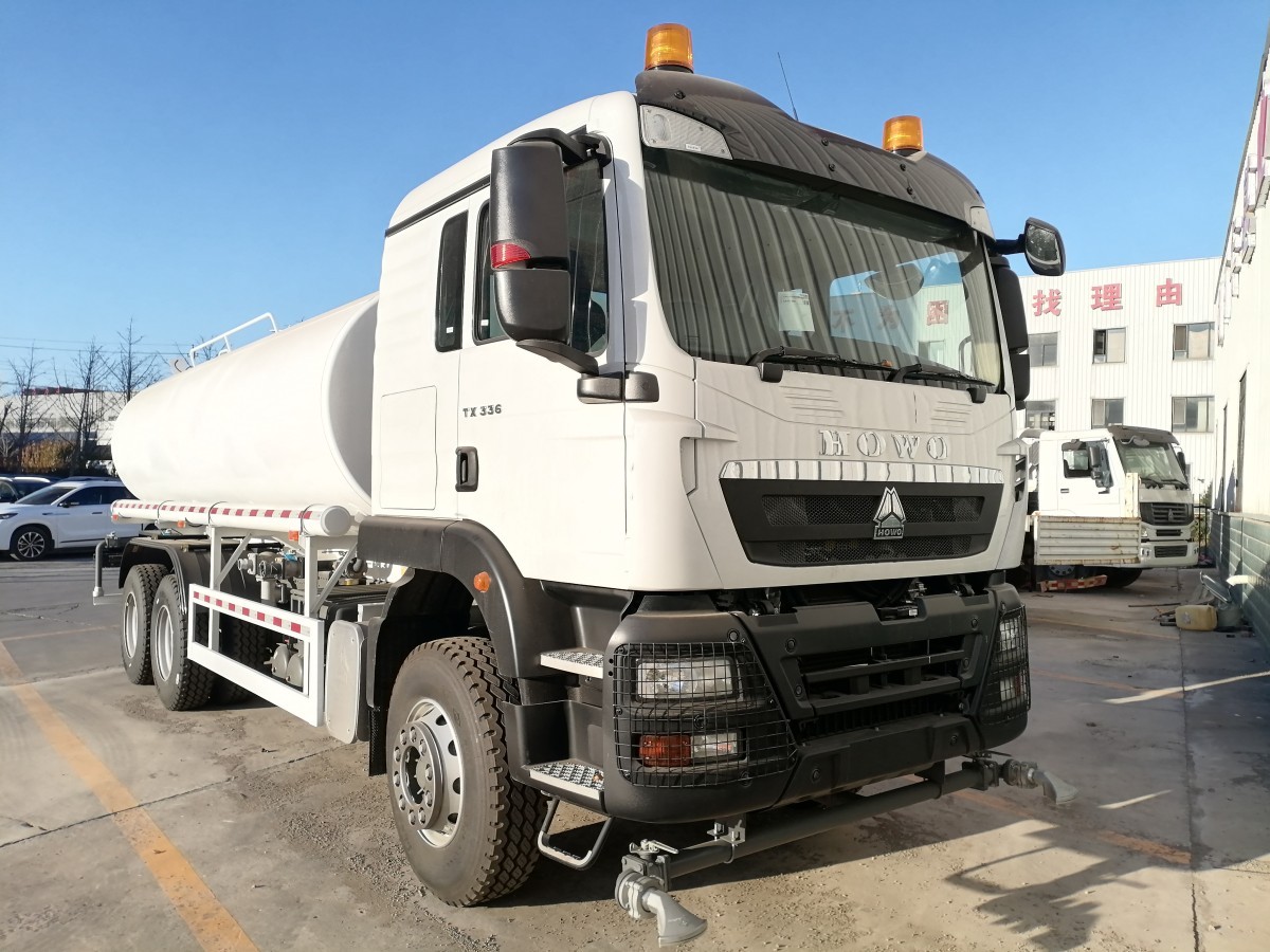 HOWO TX 6×4 Water Tank Truck HOWO TX 6×4 Water Tank Truck