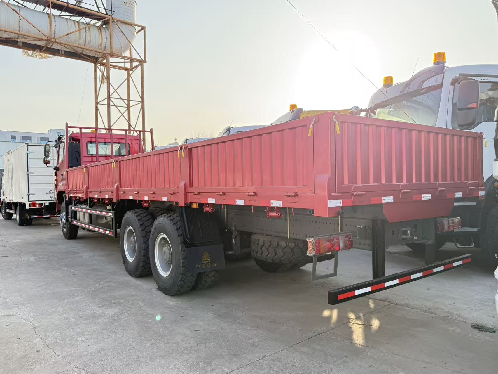 HOWO NX 6×4 Flatbed truck