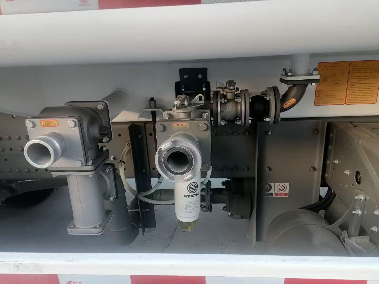 HOWO 7 8×4 Sprinkler truck