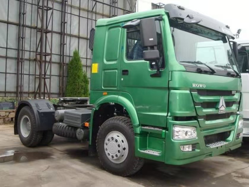 HOWO 7 4×2 tractor truck
