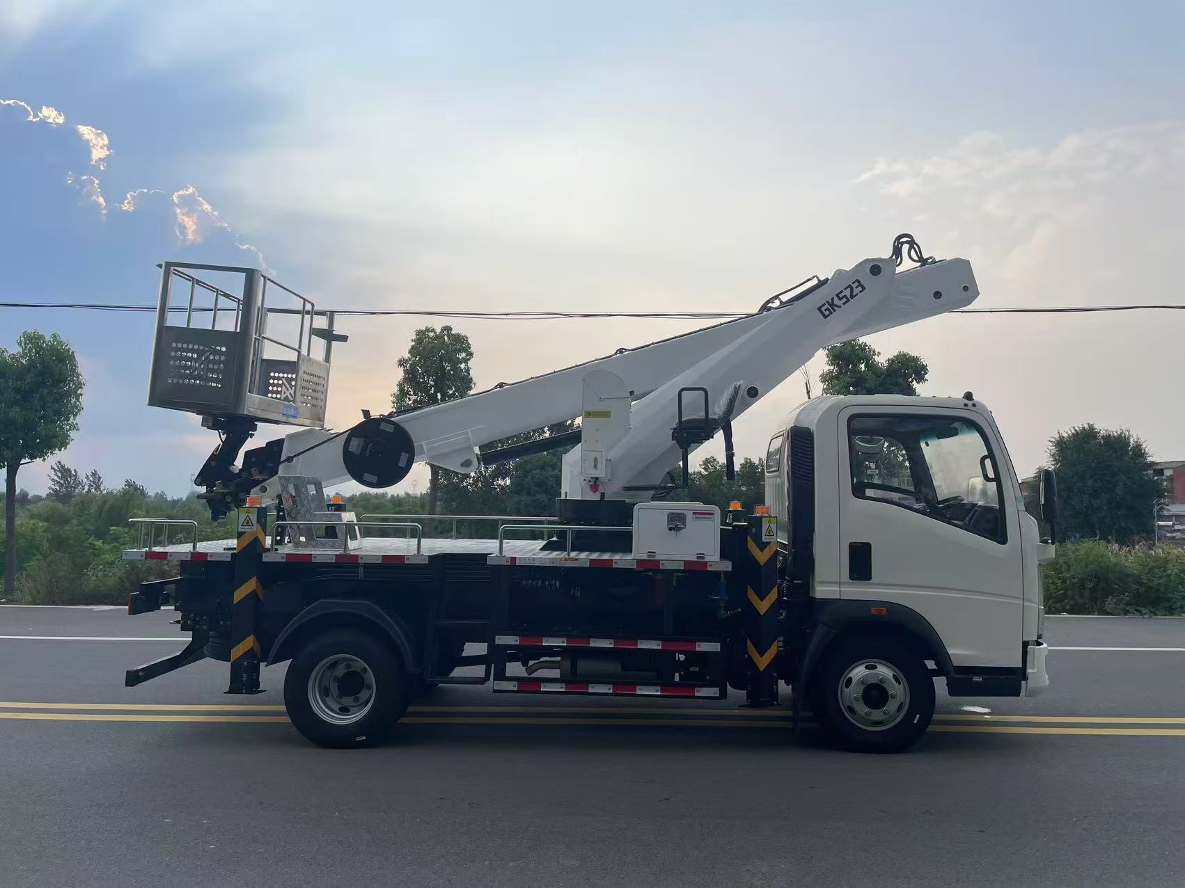 Aerial work platform truck