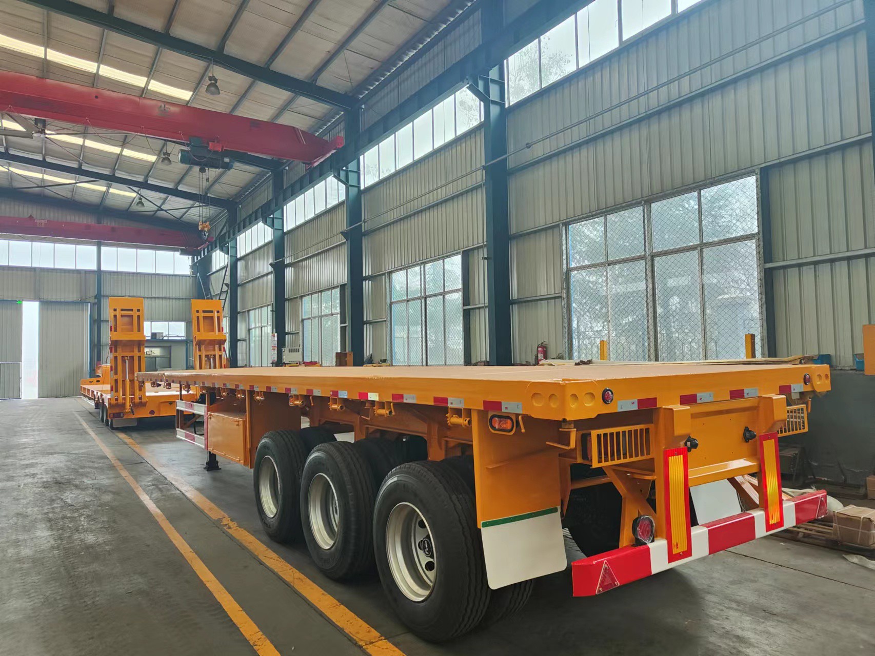 Flatbed trailer