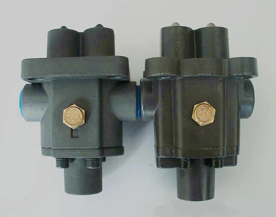WG2203250003, DOUBLE H VALVE, HOWO SPARE PARTS