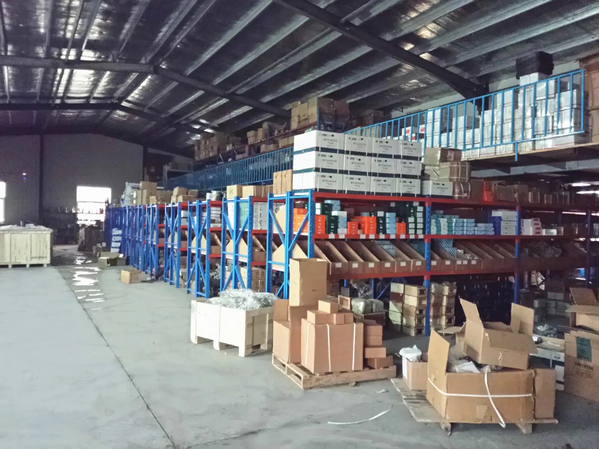 WAREHOUSE