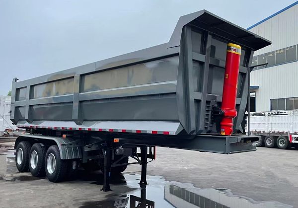 dump trailer back