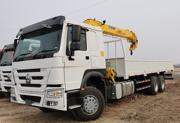 Straight Boom Truck Crane