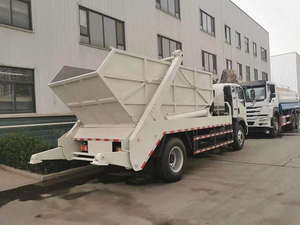 Light-duty truck articulated garbage truck
