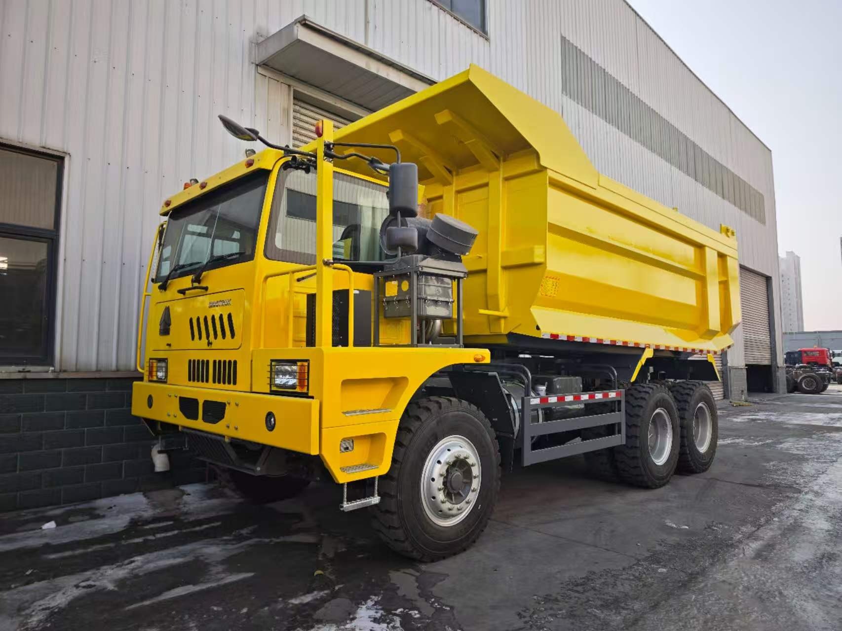 90 tons mining truck