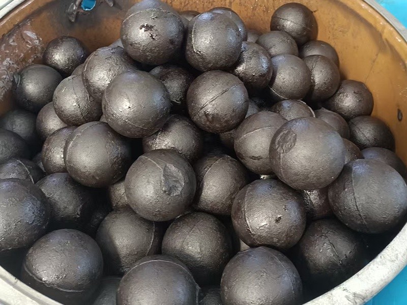 Casting balls