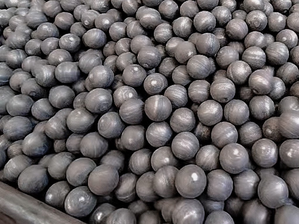 Hot-rolled steel balls
