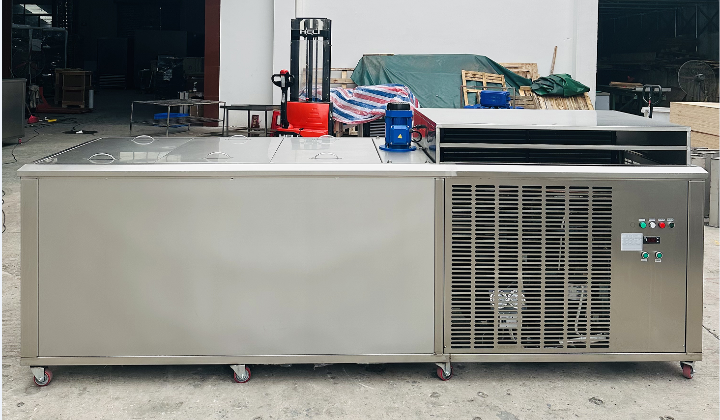 300kg 500kg 1000kg/day ice block machine block ice maker machine for africa market  industrial brine block ice making machine  1ton per day industrial ice block making machine big ice machine price  industrial block ice making machine  huge ice cube maker price  commercial ice block making machine