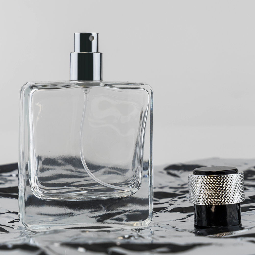 High Quality Luxury Design Perfume Bottle Manufacturer 50ml 100ml Glass Empty Refillable Spray Beautiful Perfume Bottle