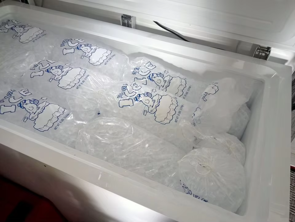 Premium Bagged Ice Cubes - Fresh Clear Ice for Drinks  Cooling