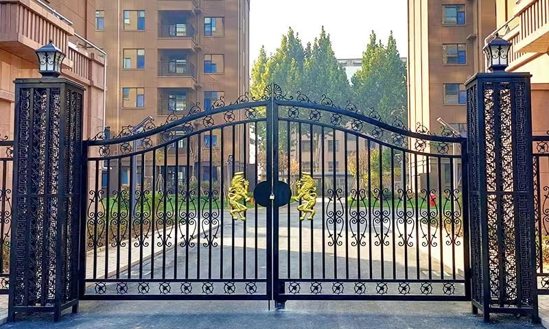 Type A-Double Swing Gate