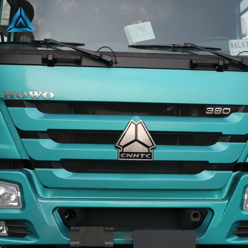 Heavy Sinotruk Truck Howo 380HP 6x4 10 Wheels Horse Truck