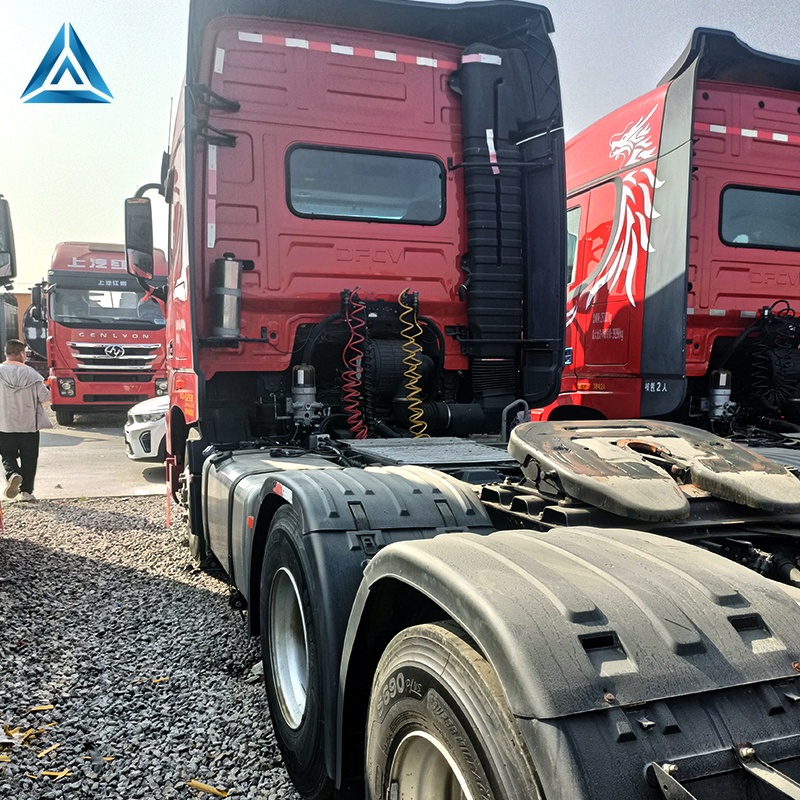 Dongfeng KX 6x4 Tractor Head Truck