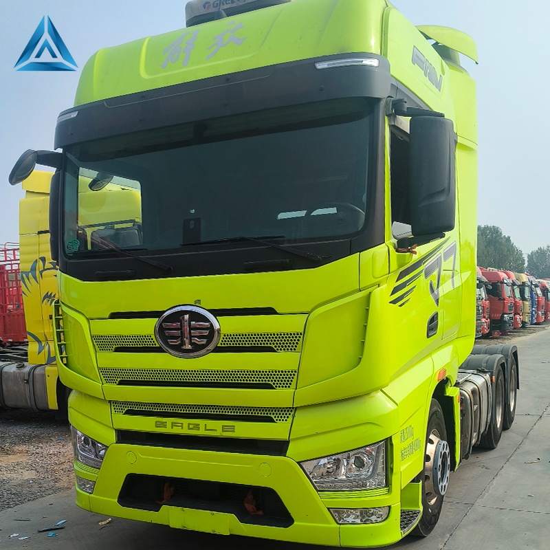 FAW Jiefang J7 Heavy Truck 560HP 6x4 Tractor
