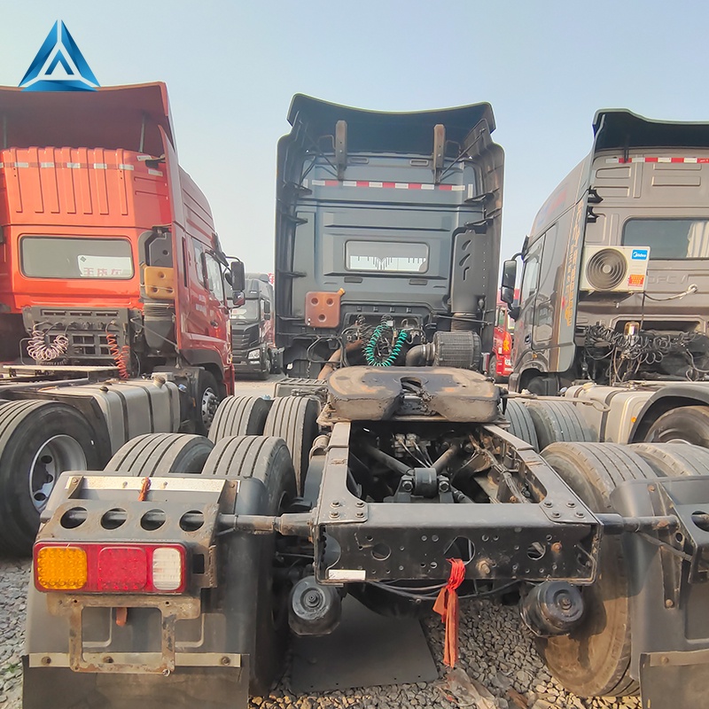 FAW JH6 6x4 460HP CNG Tractor Truck