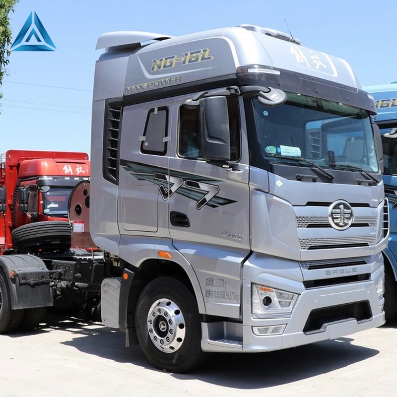 Faw J7 Heavy Truck 600HP 6x4 LNG Automatic Gear Tractor