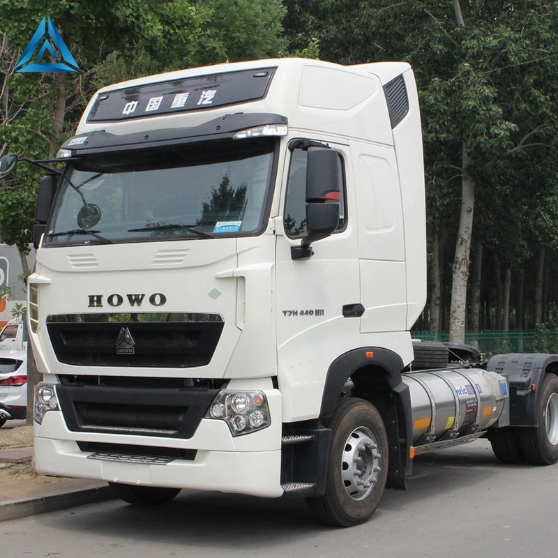 Howo T7H 4x2 440HP Euro 5 Truck Head Tractor