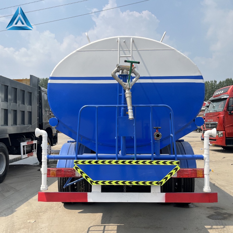 Sinotruk Water Tanker