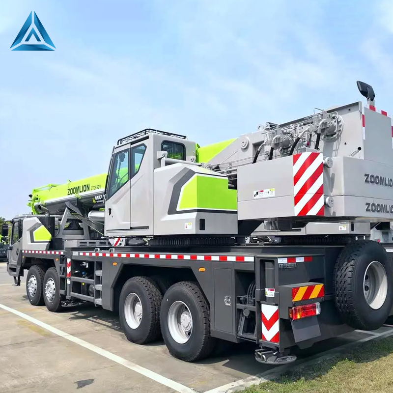 Zoomlion 50 Ton ZTC550V Heavy Truck Crane