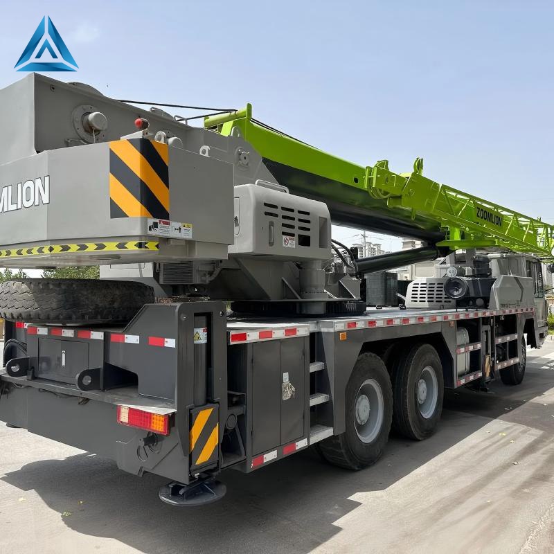 Zoomlion 35 Ton ZTC350H Truck Crane